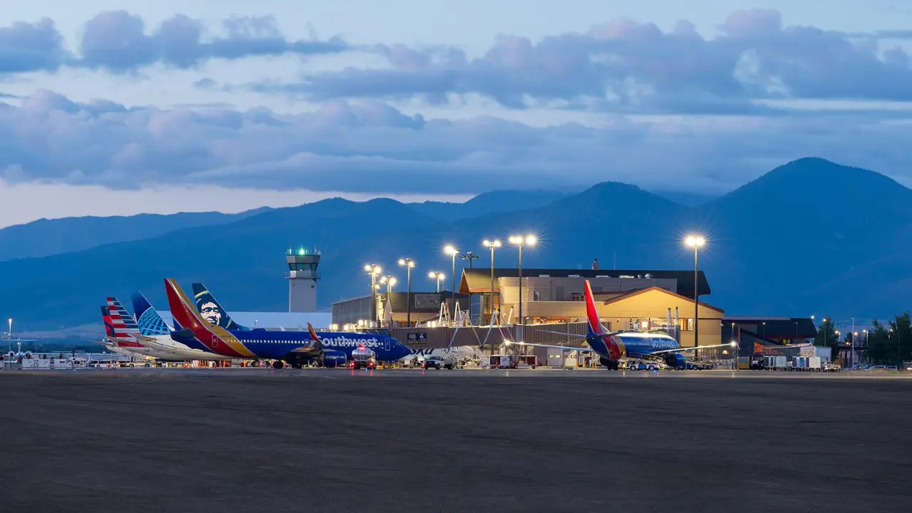 Bozeman Yellowstone International Airport (BZN)