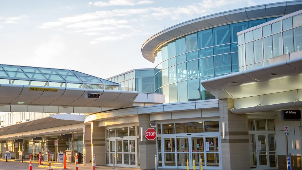 Cincinnati Northern Kentucky International Airport (CVG)