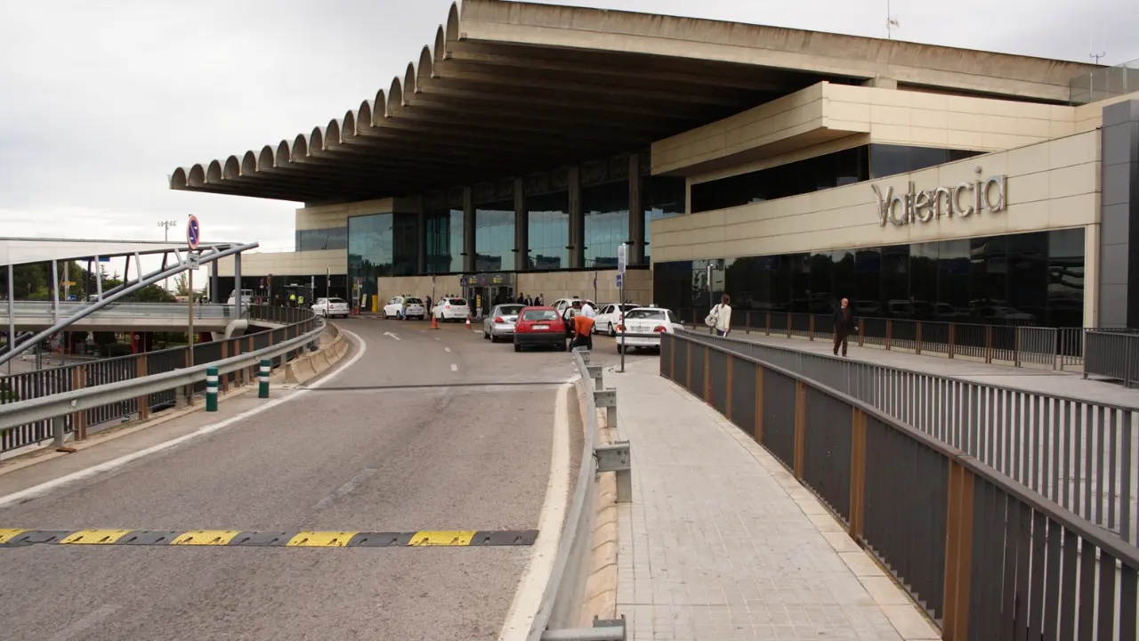 valencia airport