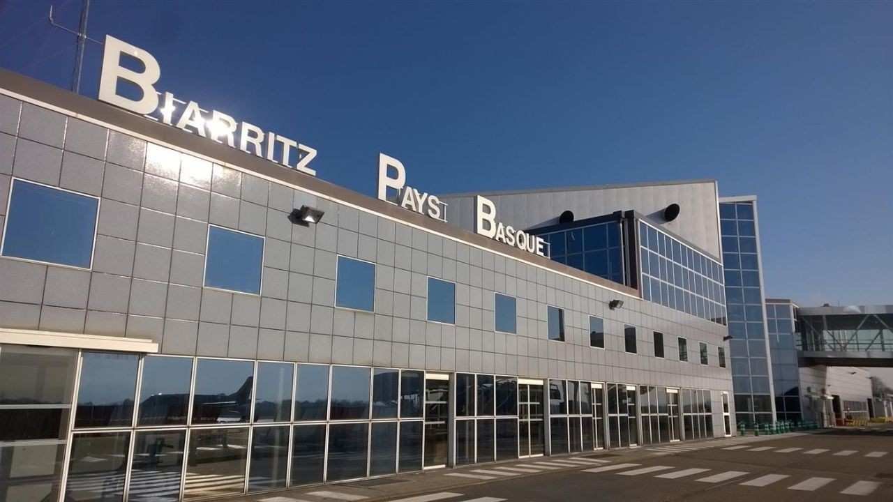 Biarritz Airport (BIQ)
