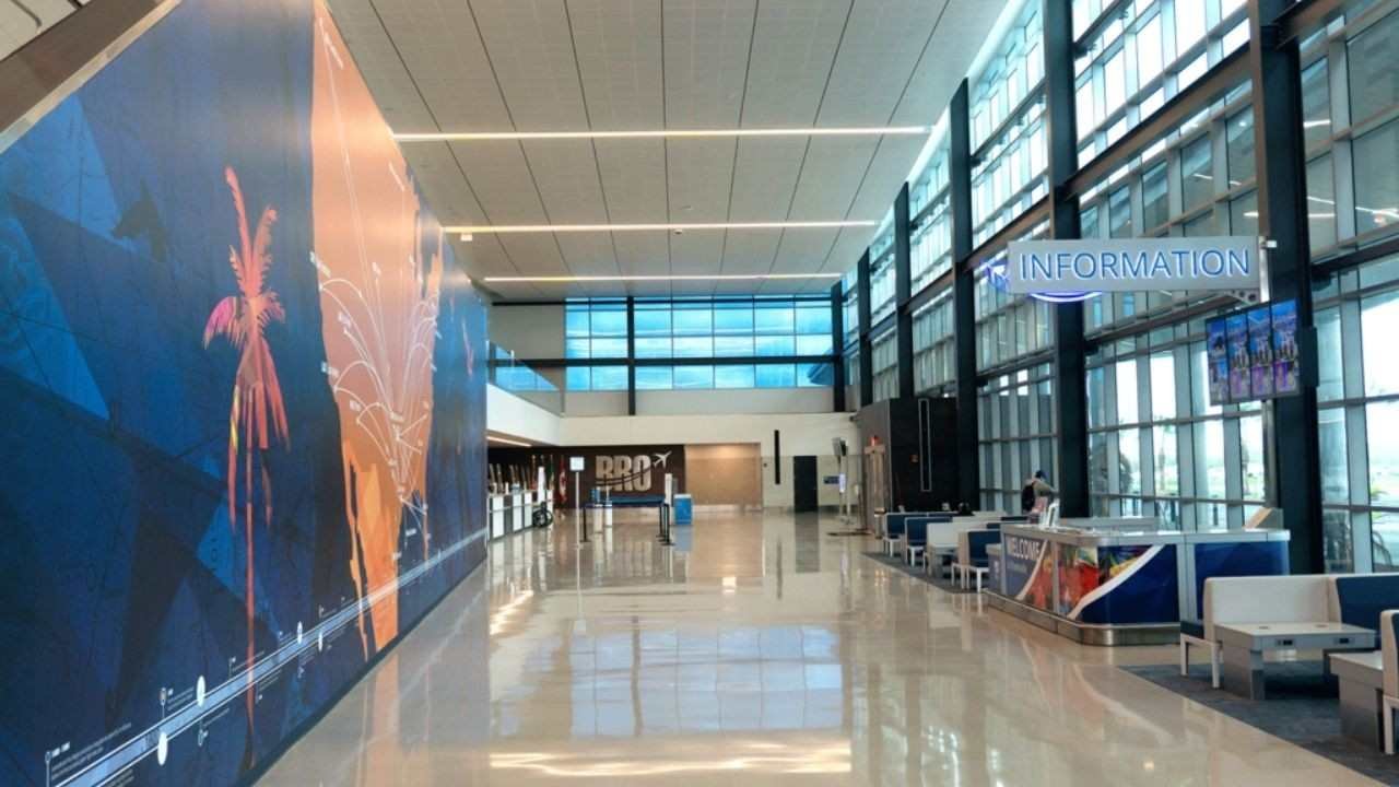 Brownsville South Padre Island International Airport (BRO)