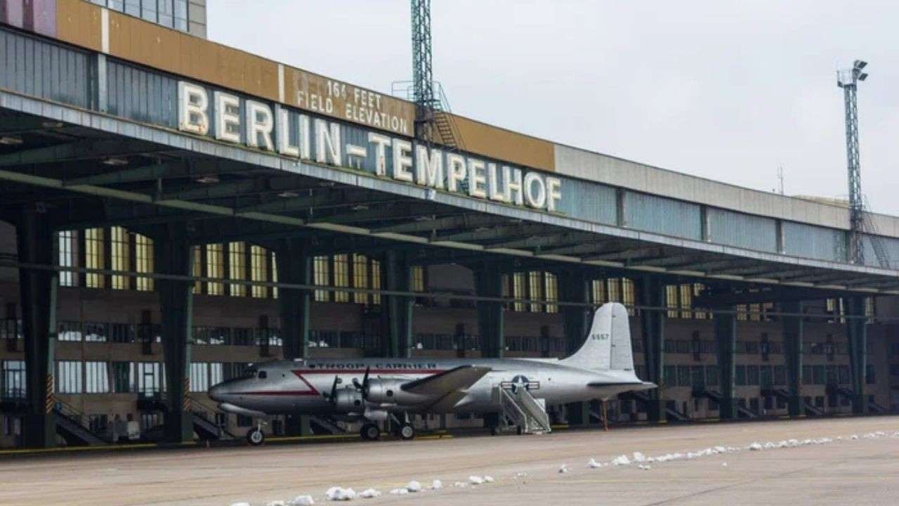 Tempelhof Airport (THF)