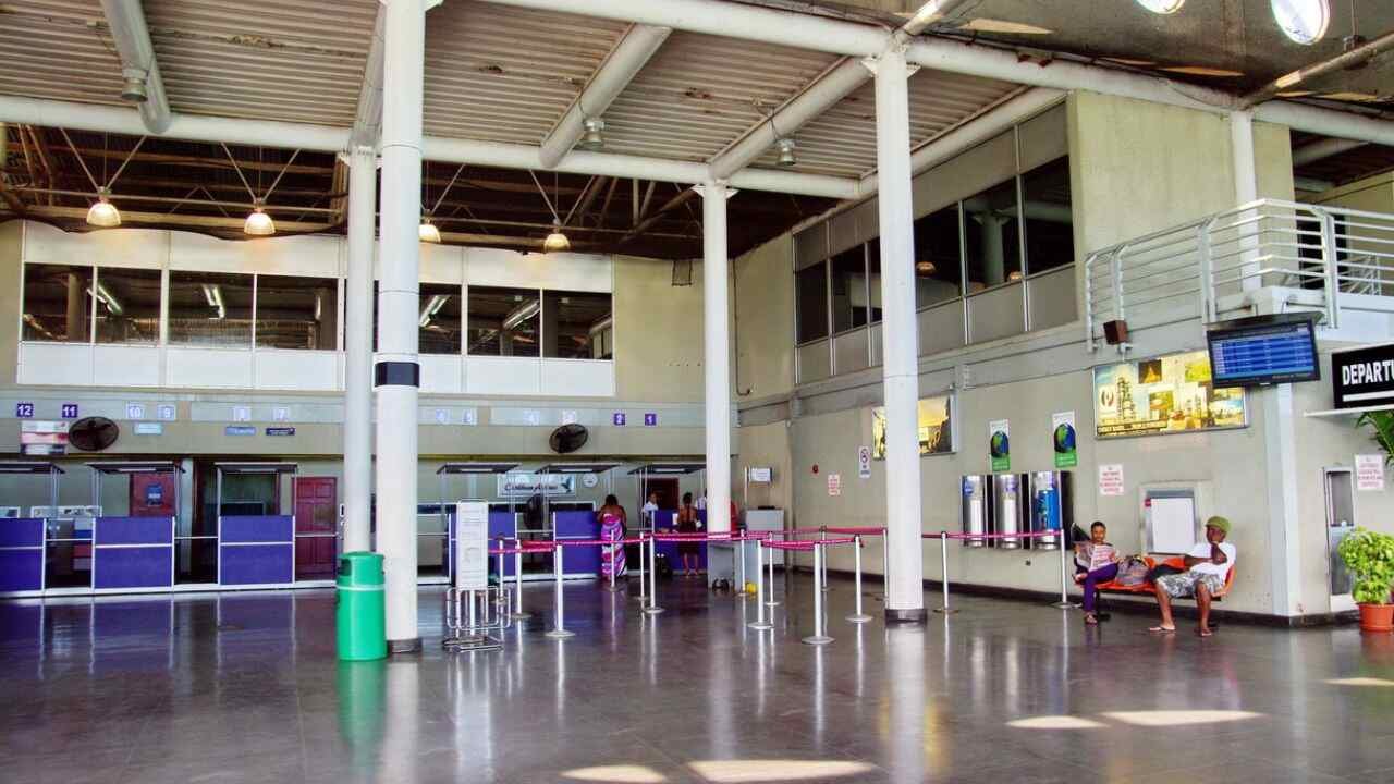 ANR Robinson International Airport (TAB)