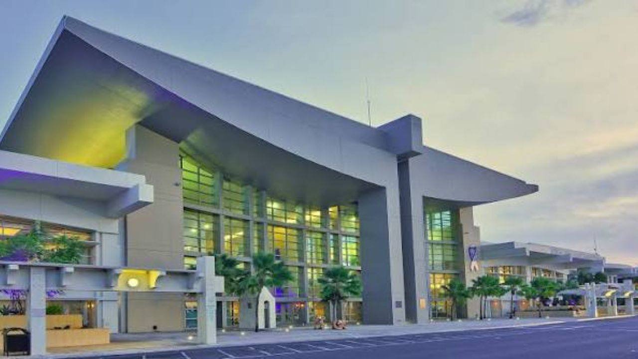 Antonio B. Won Pat International Airport (GUM)