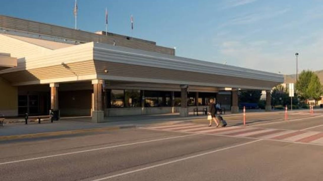 Kamloops Airport (YKA)