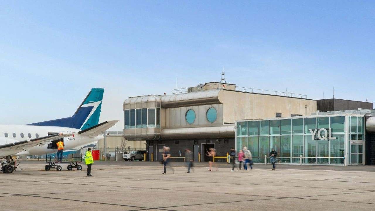 Lethbridge Airport (YQL)