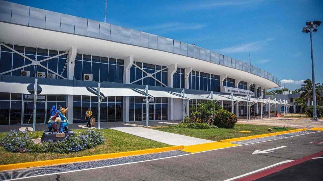 Manzanillo International Airport (ZLO)
