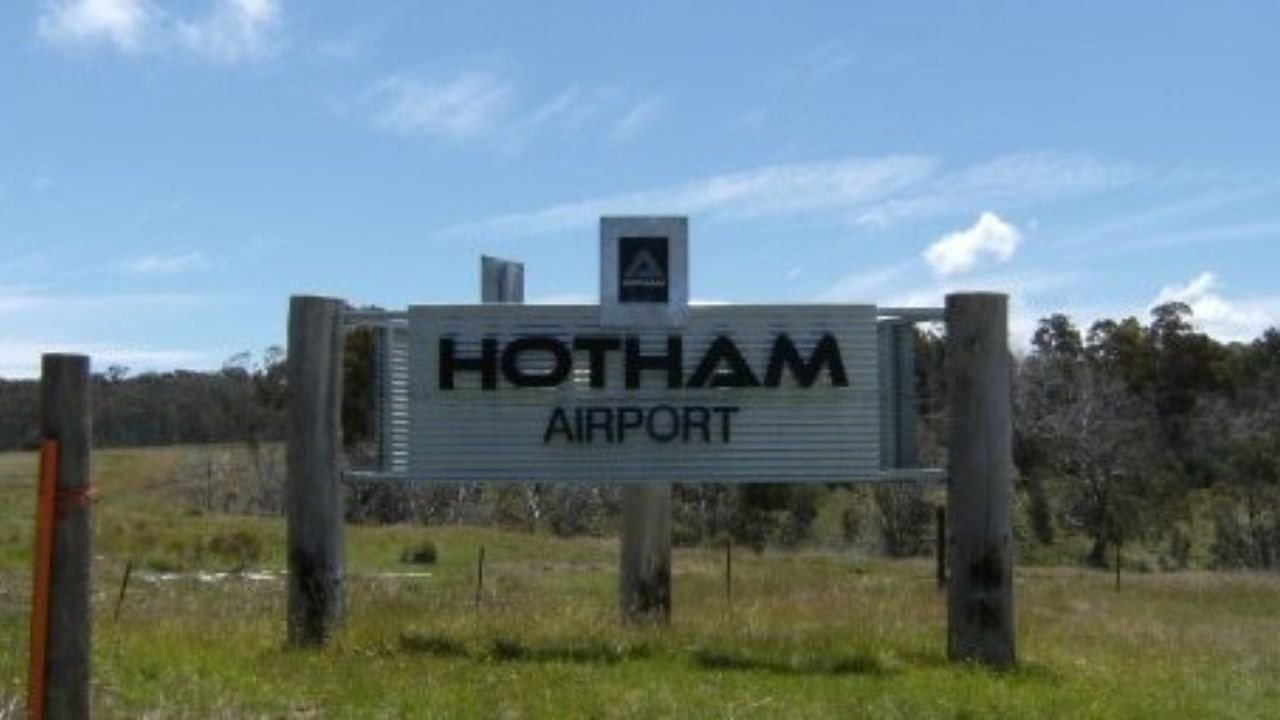 Mount Hotham Airport (MHU)