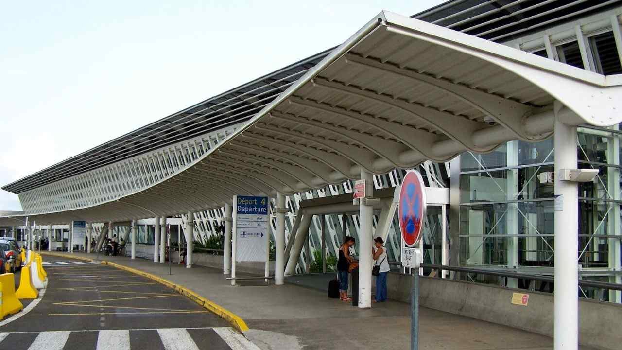 Pointe-à-Pitre International Airport (PTP)