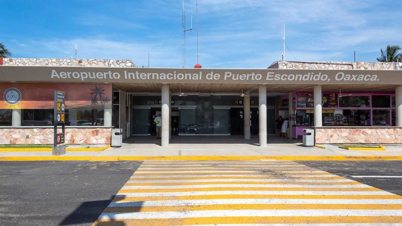 Puerto Escondido International Airport (PXM)