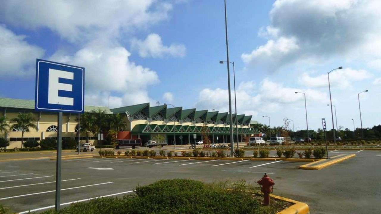 Samaná El Catey International Airport (AZS)