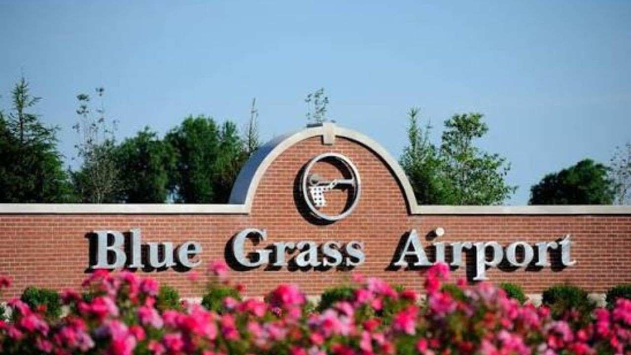 Blue Grass Airport (LEX)