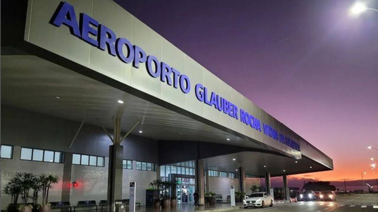 Glauber Rocha Airport