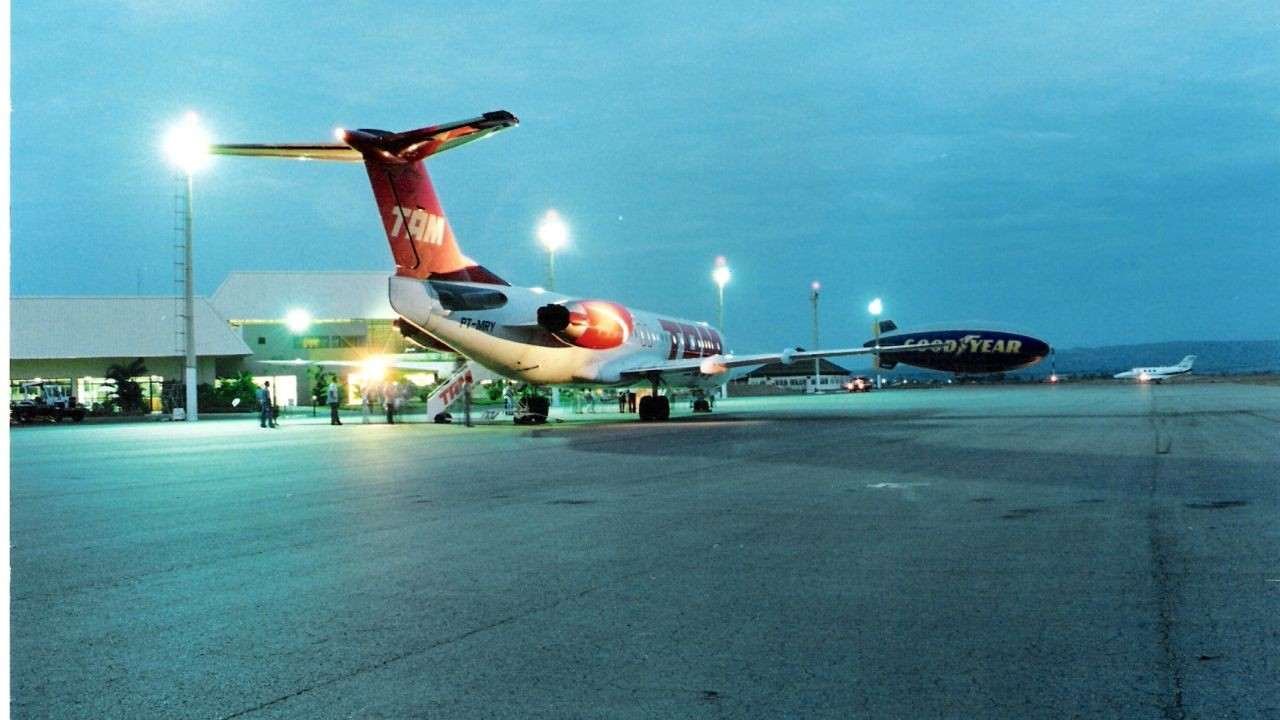 Nelson Ribeiro Guimarães Airport