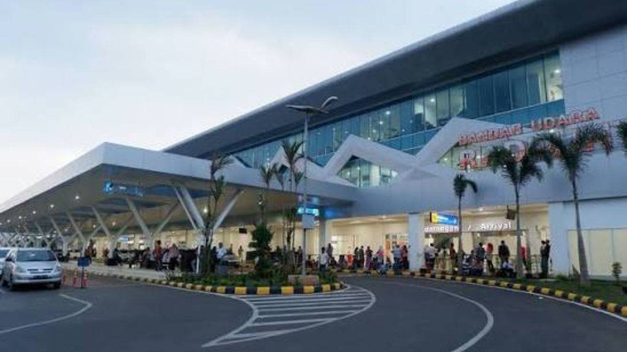 Radin Inten II Airport (TKG)