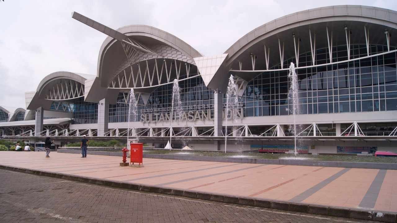 Sultan Hasanuddin International Airport (UPG)