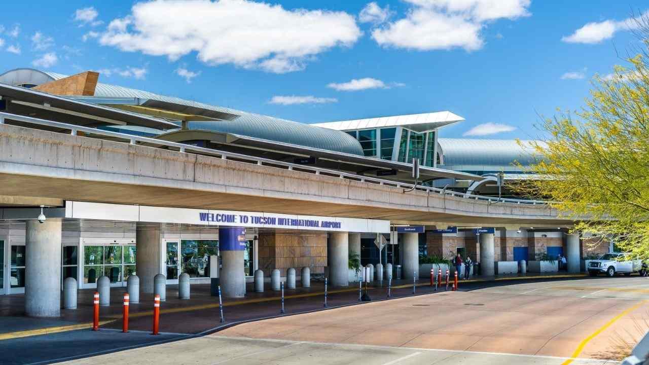 Tucson International Airport (TUS)